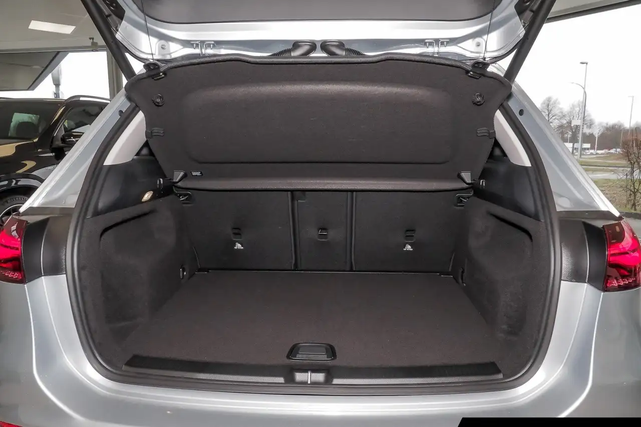Mercedes-Benz B 200 15