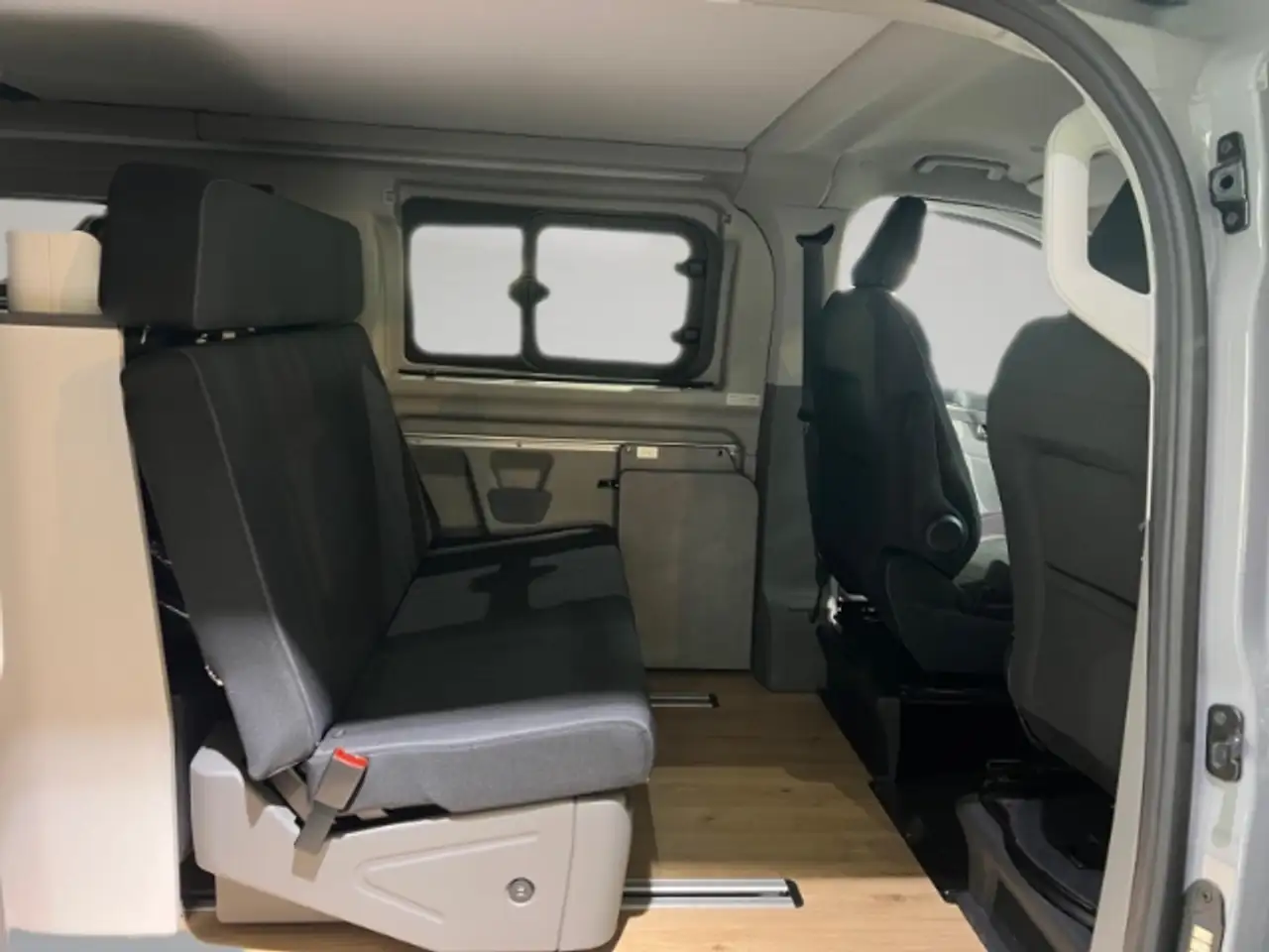 Ford Transit 13