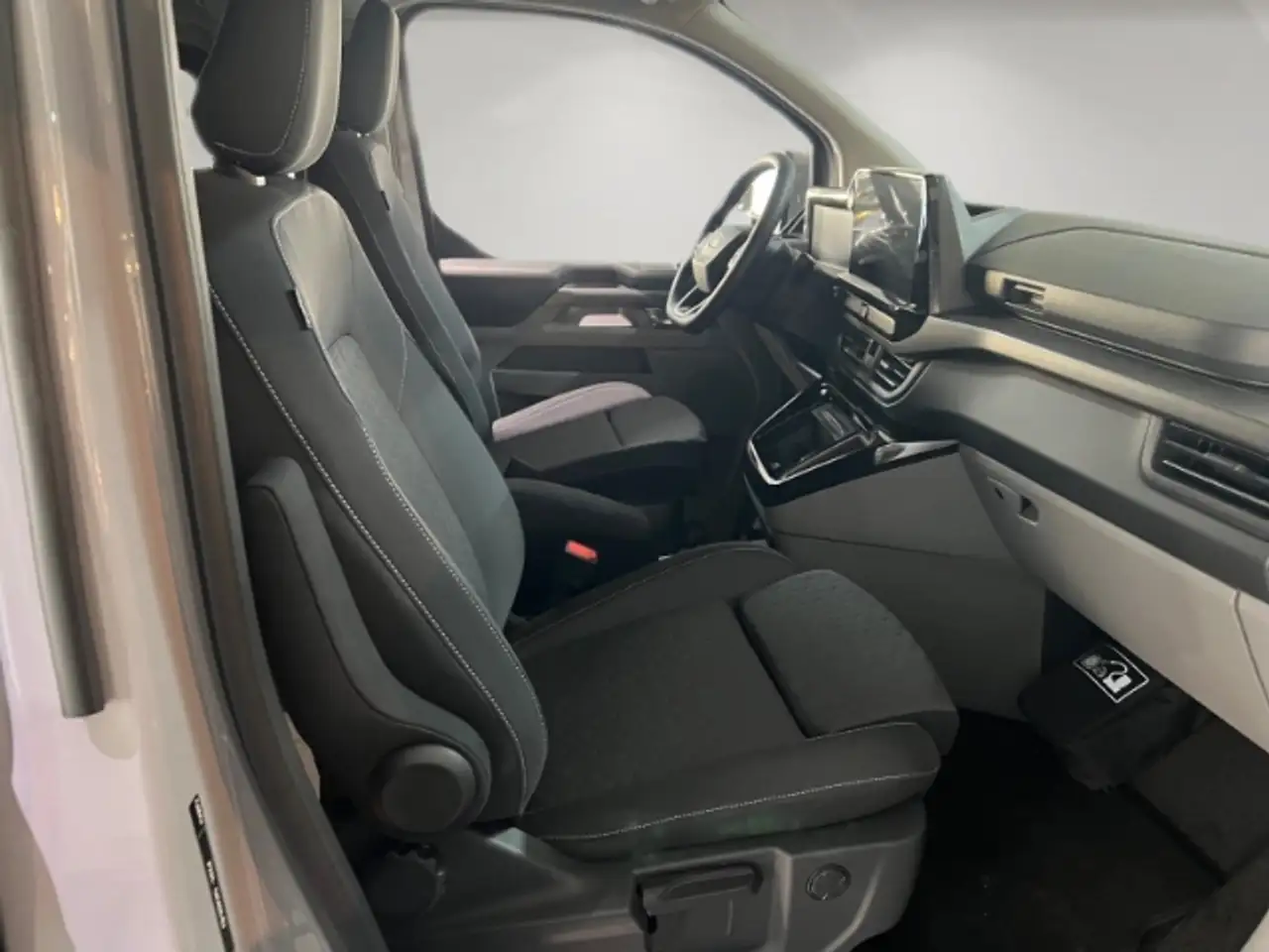 Ford Transit 14
