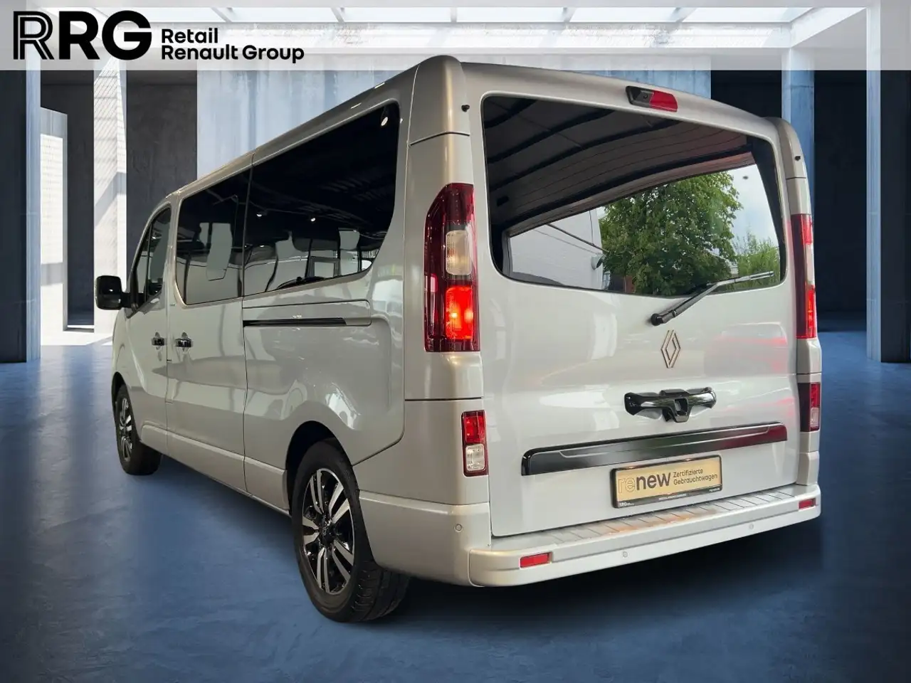 Renault Trafic 4