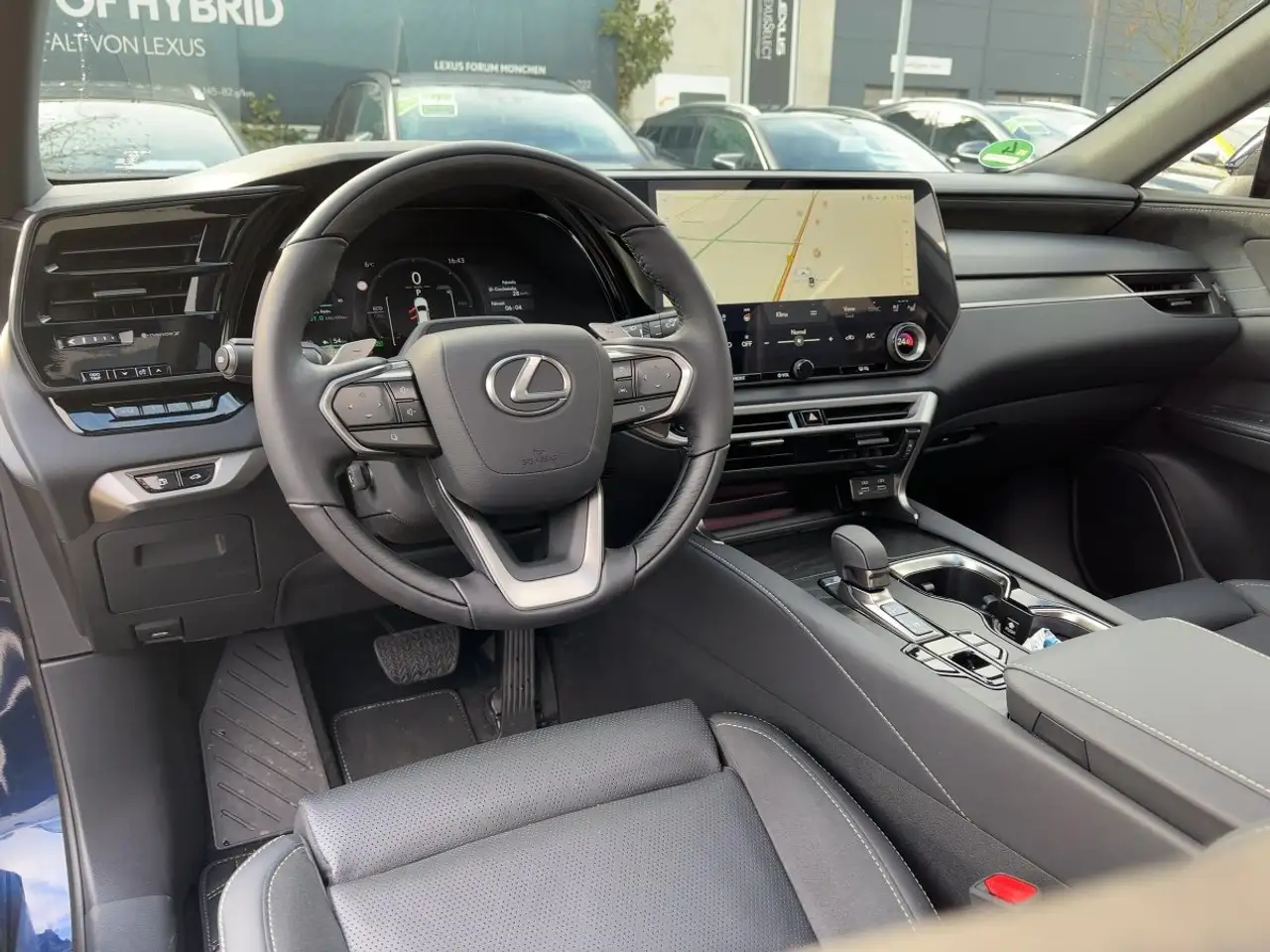 Lexus RX 10