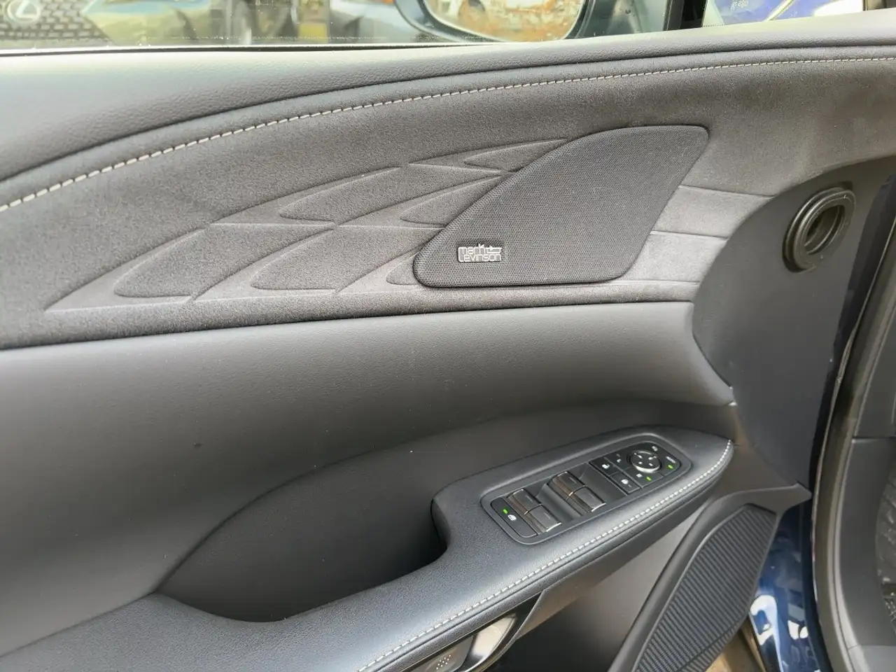 Lexus RX 13