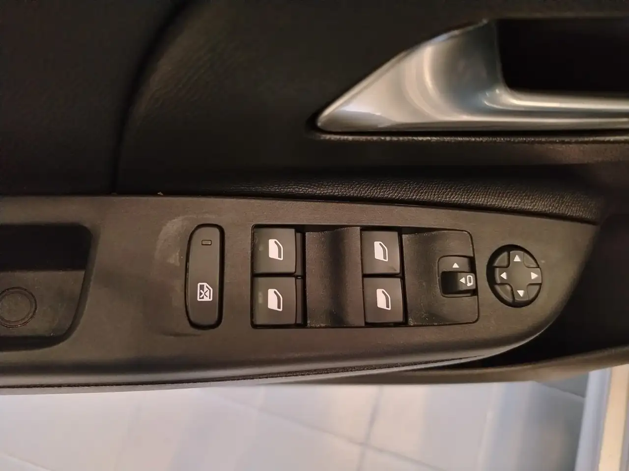 Opel Corsa 8