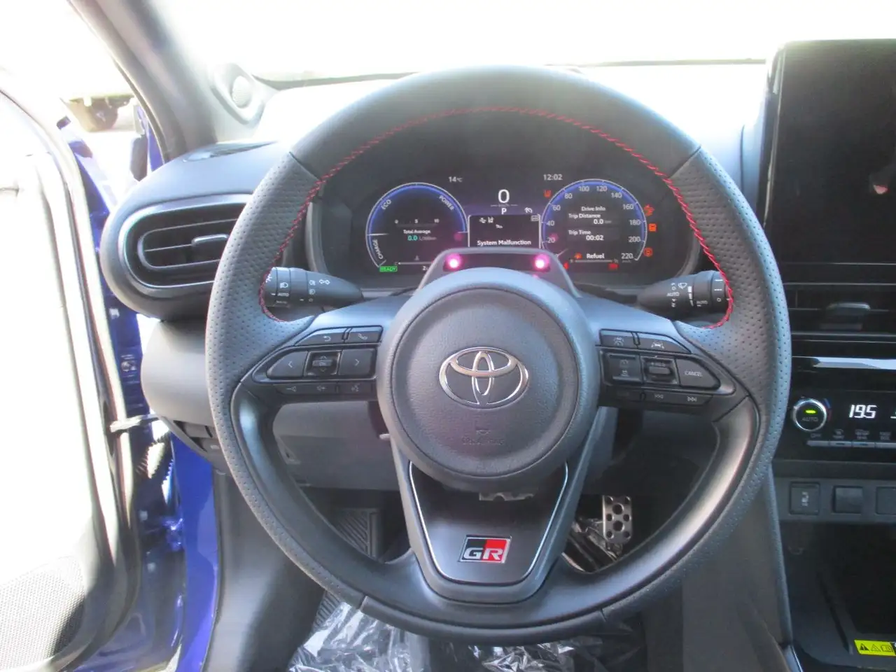 Toyota Yaris 12