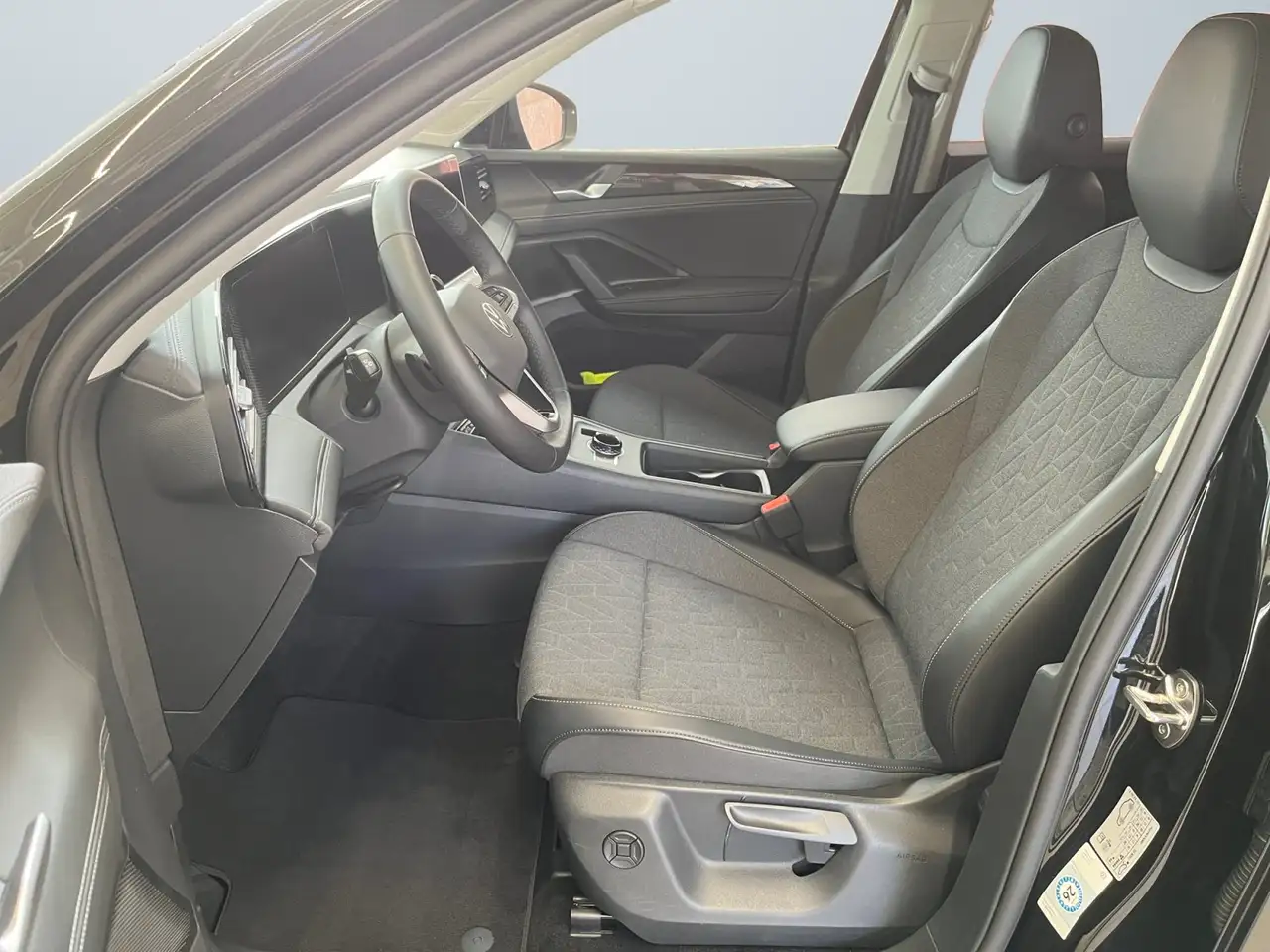 Volkswagen Tiguan 7
