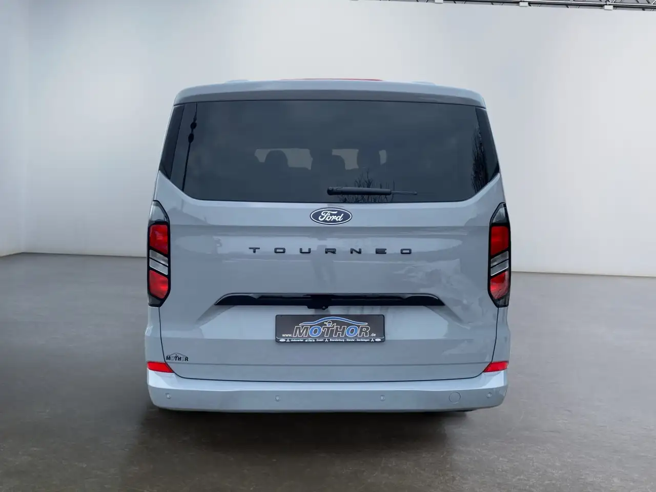 Ford Tourneo 5