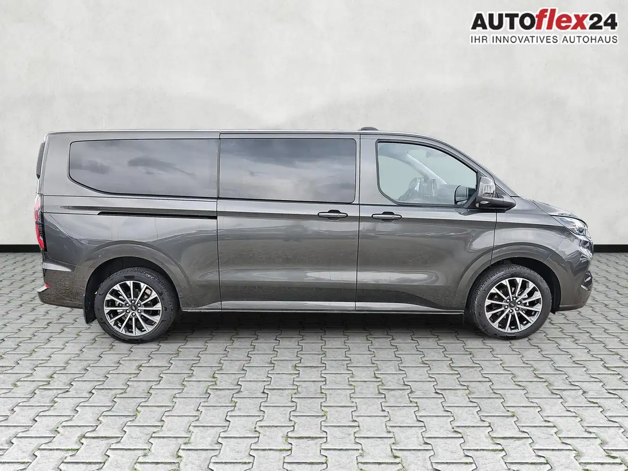 Ford Tourneo 7