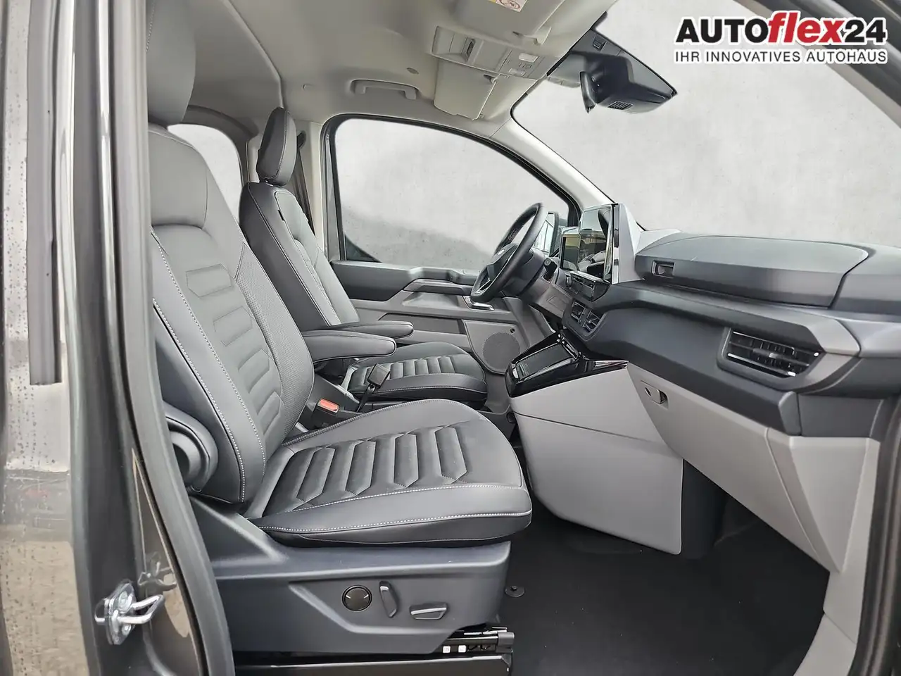 Ford Tourneo 9