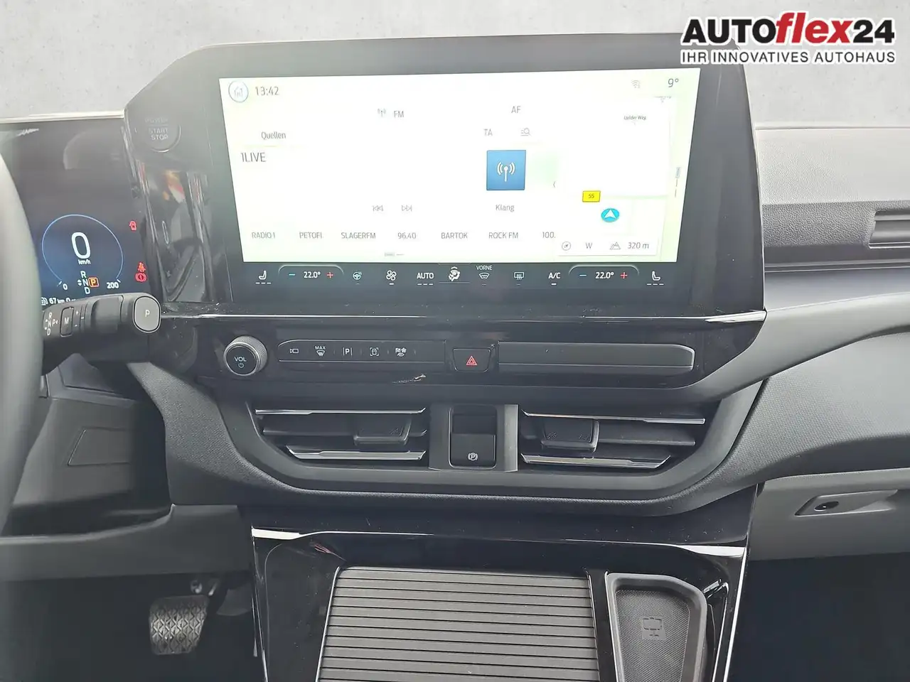Ford Tourneo 11