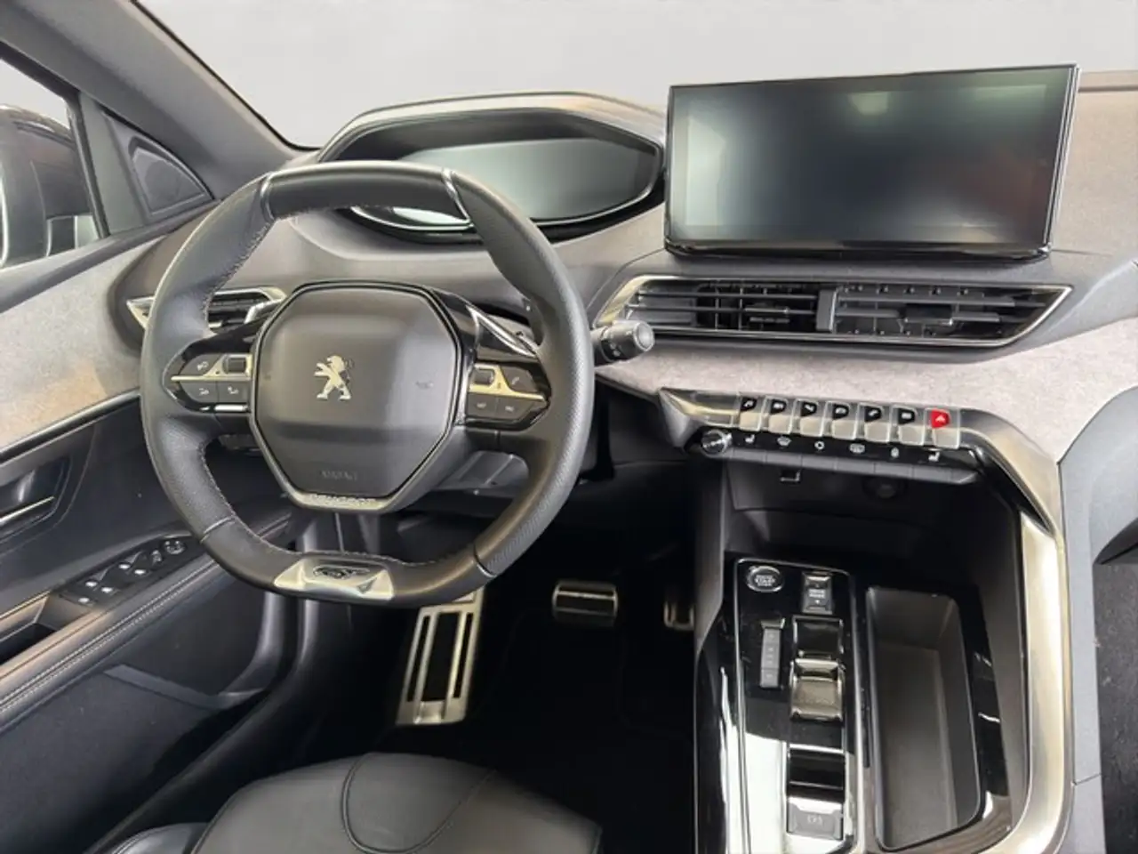 Peugeot 3008 8