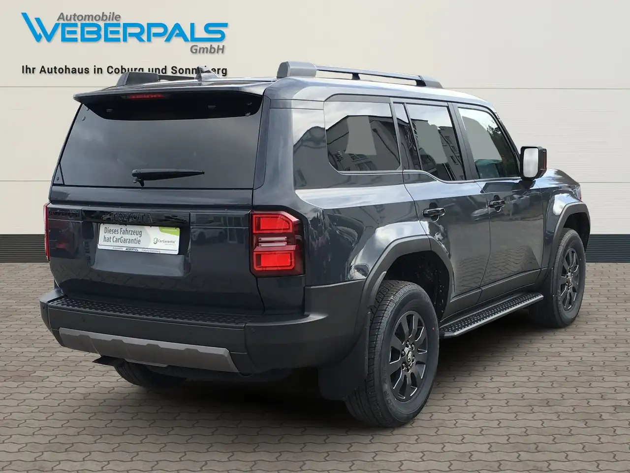 Toyota Land Cruiser 2