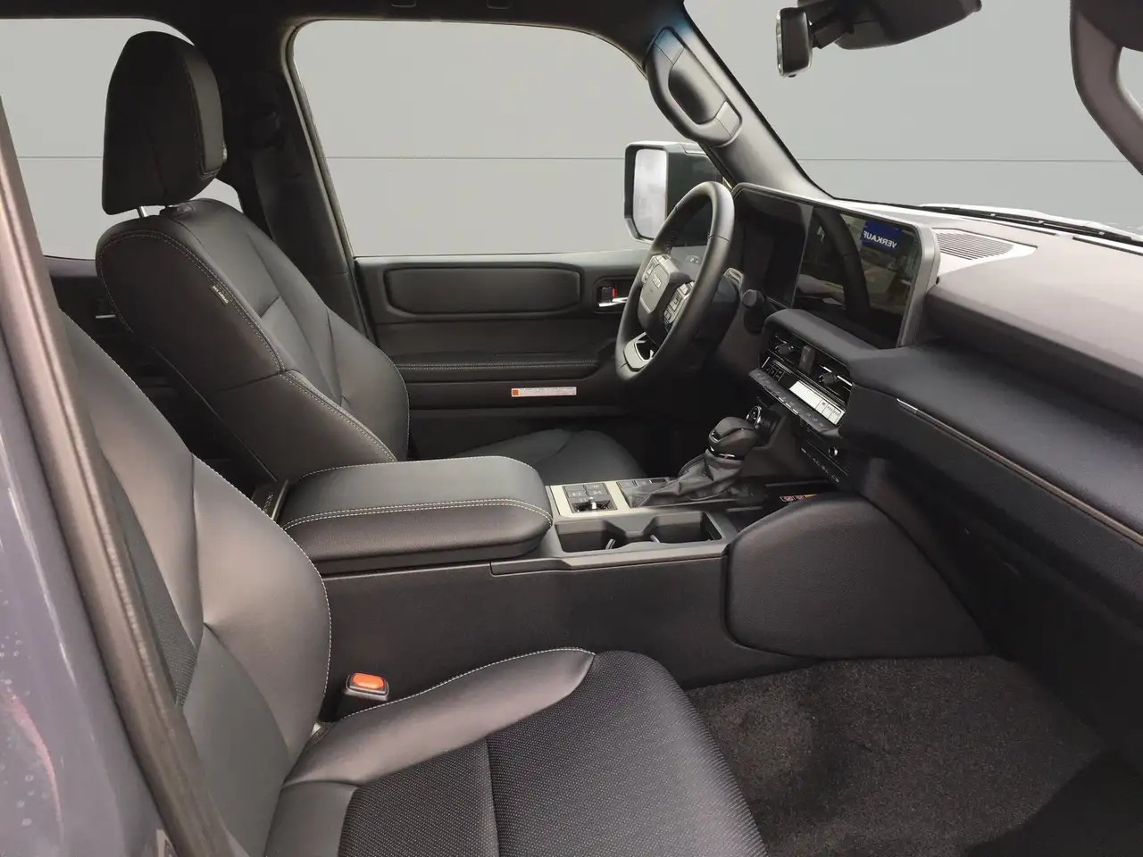 Toyota Land Cruiser 6