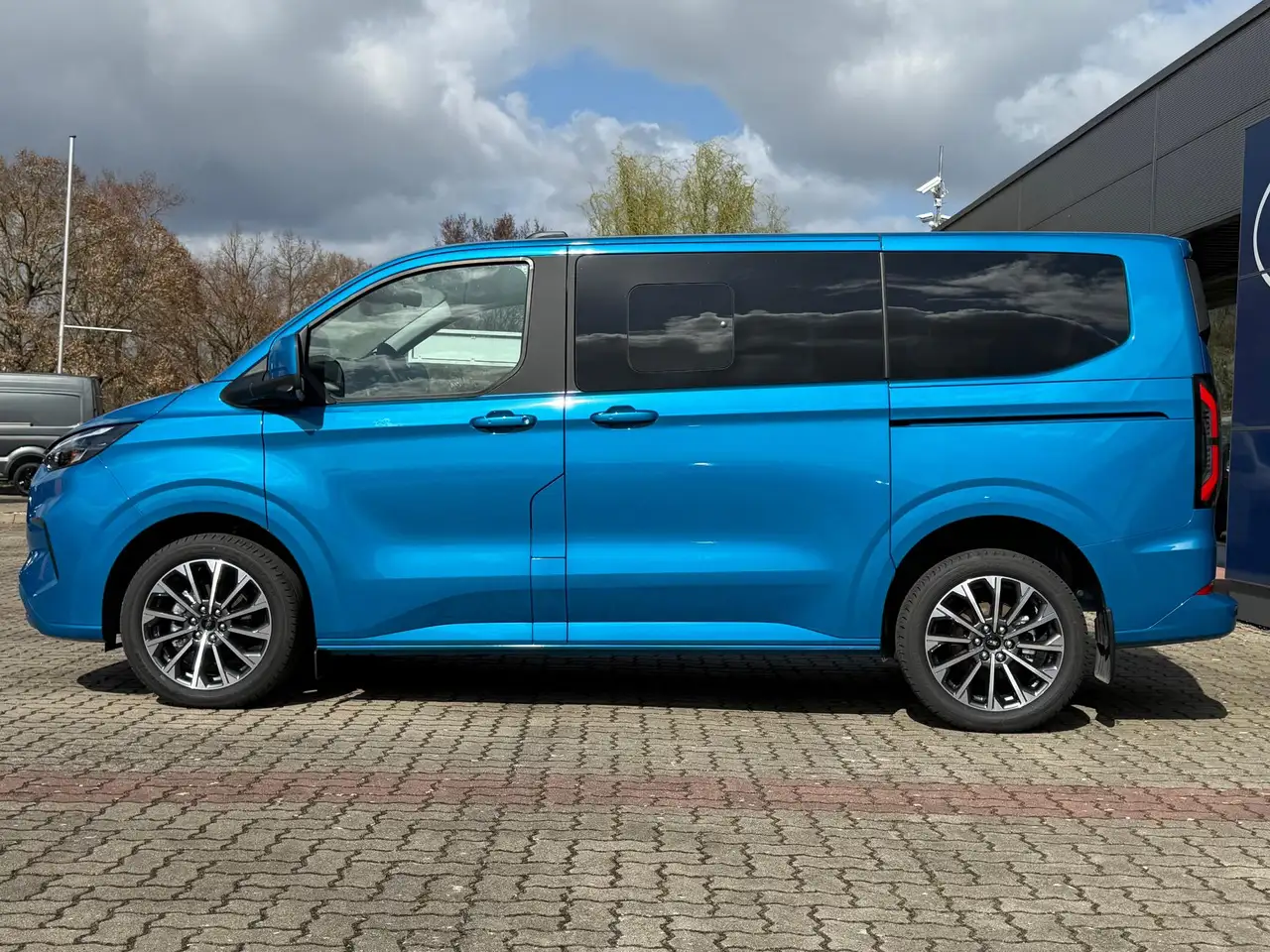 Ford Tourneo 3