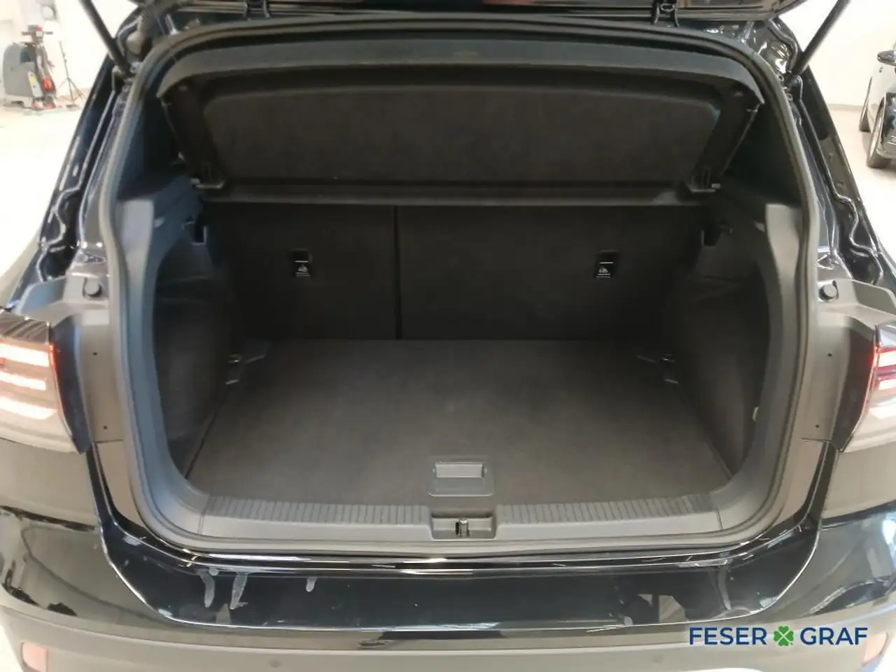 Volkswagen T-Cross 9