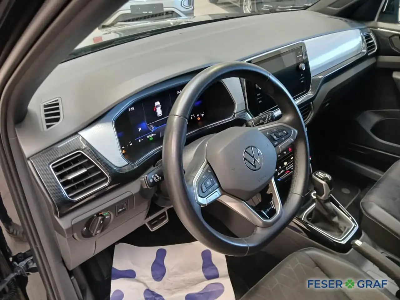 Volkswagen T-Cross 10