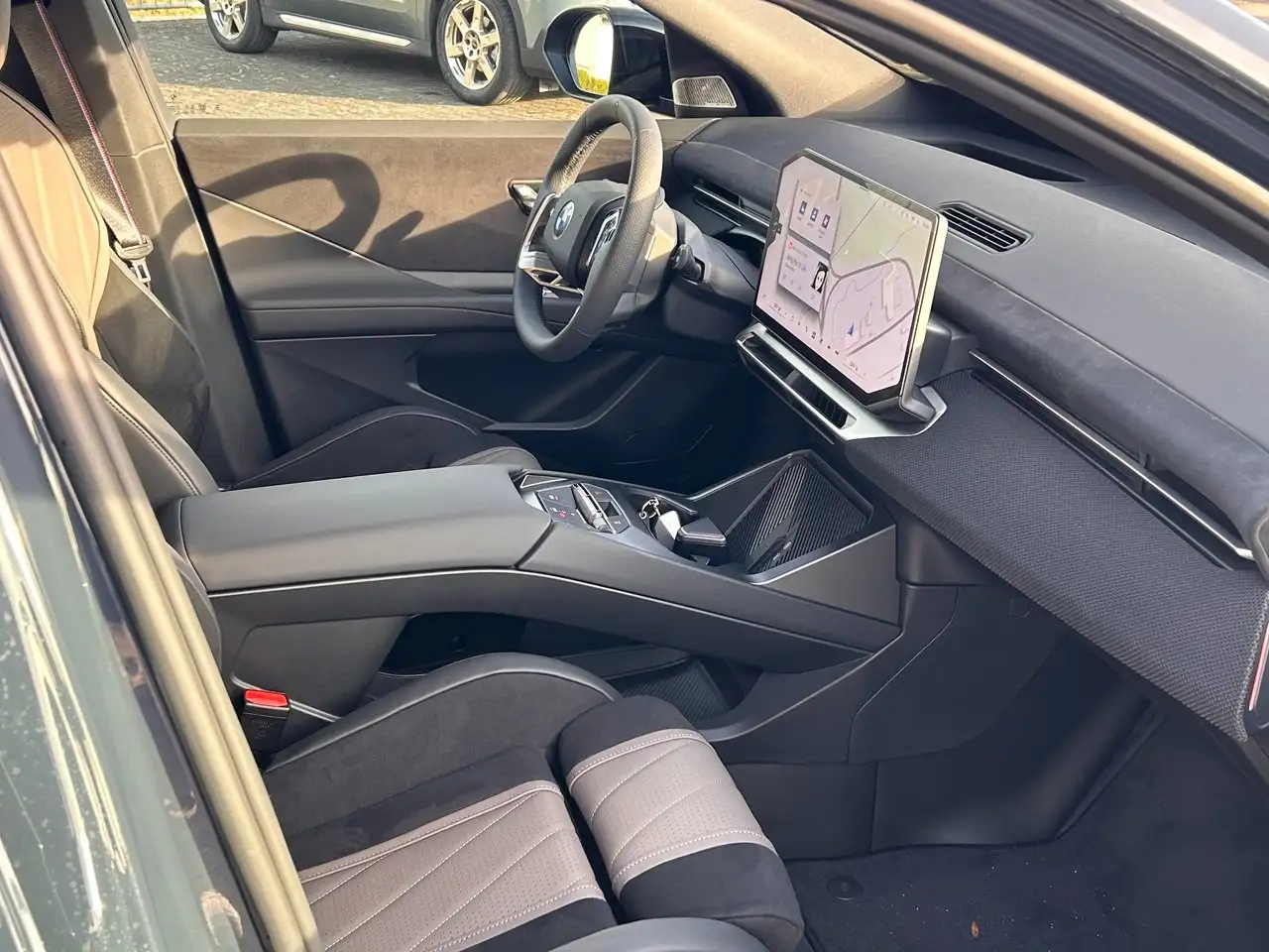 BMW iX3 50 8