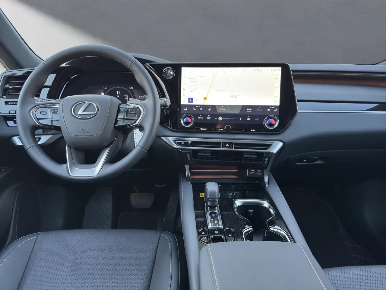Lexus RX 13