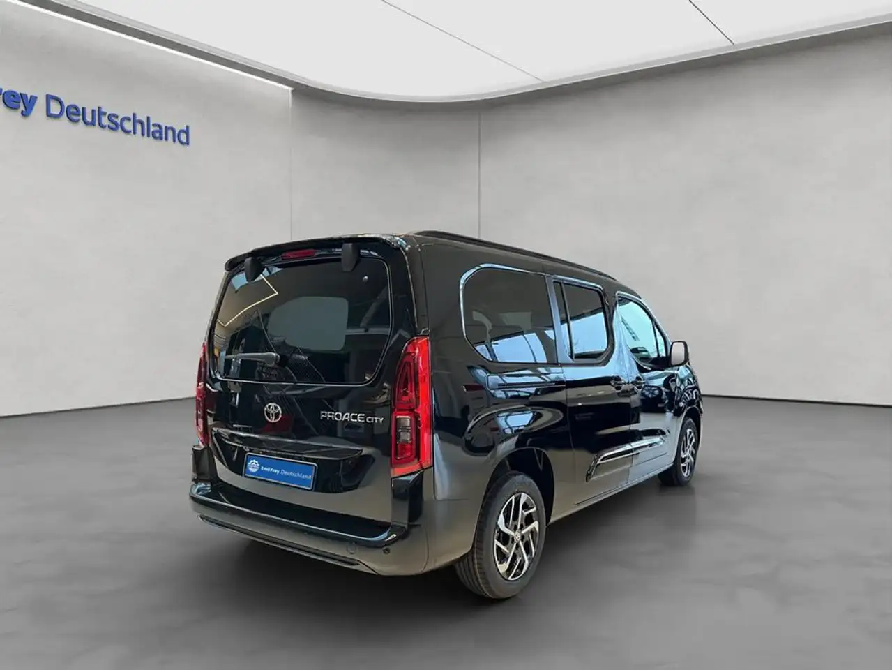 Toyota Proace 4