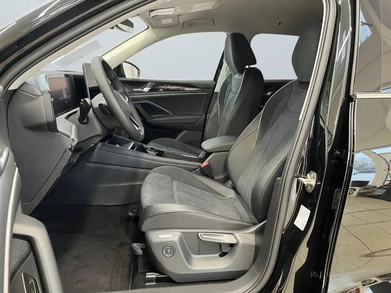 Volkswagen Tiguan 7