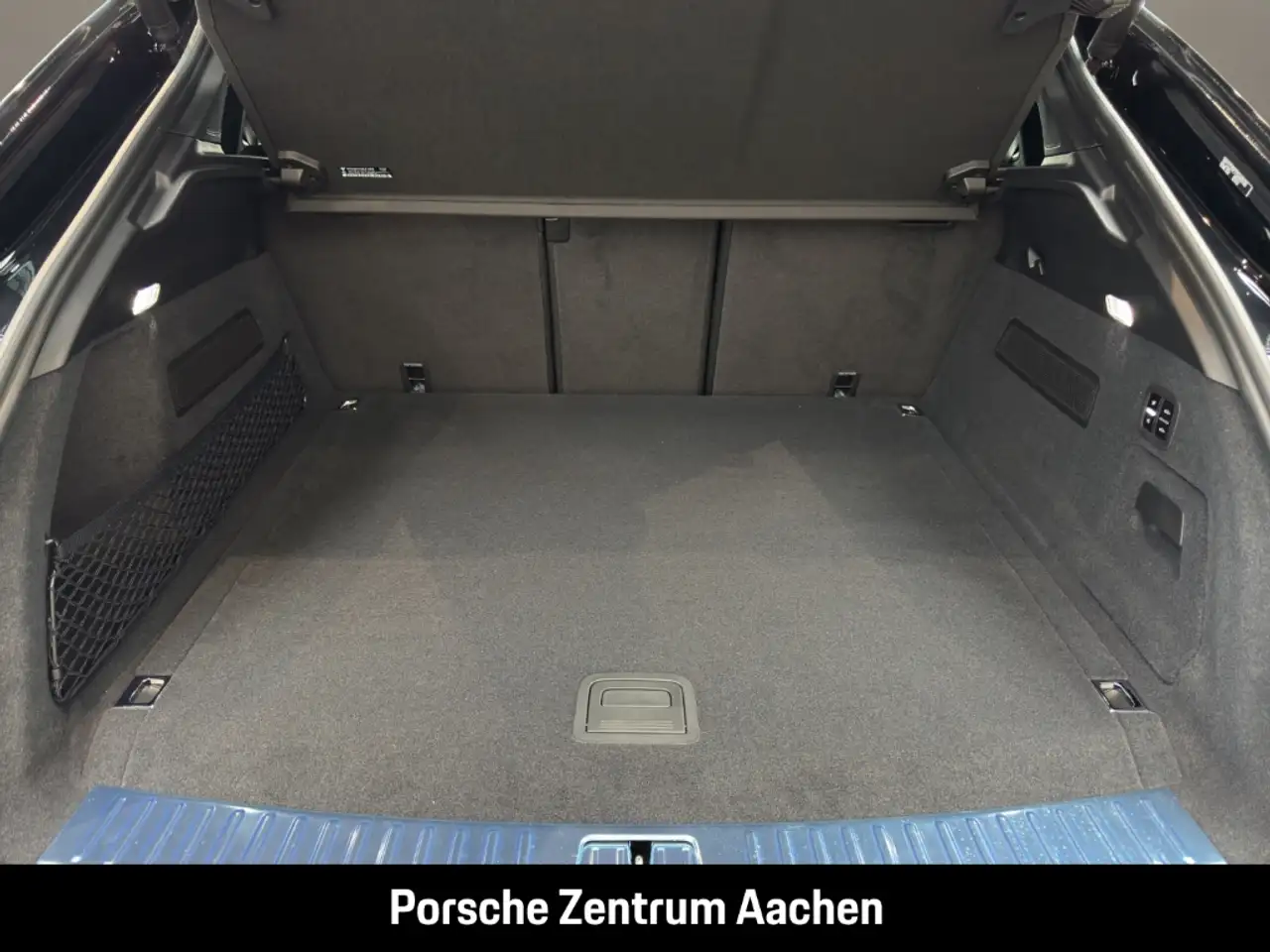 Porsche Cayenne 9