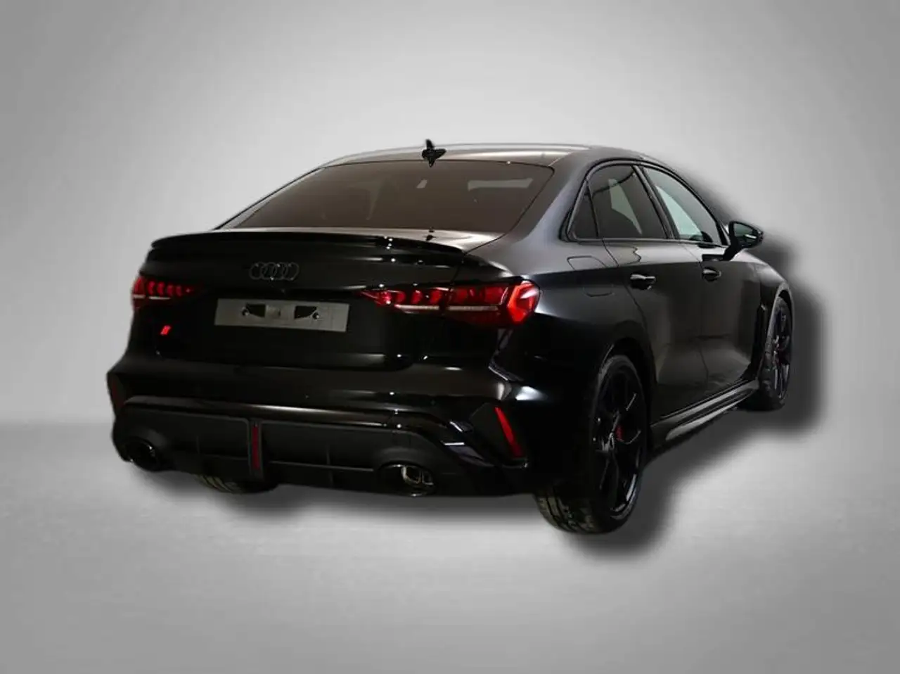 Audi RS3 5