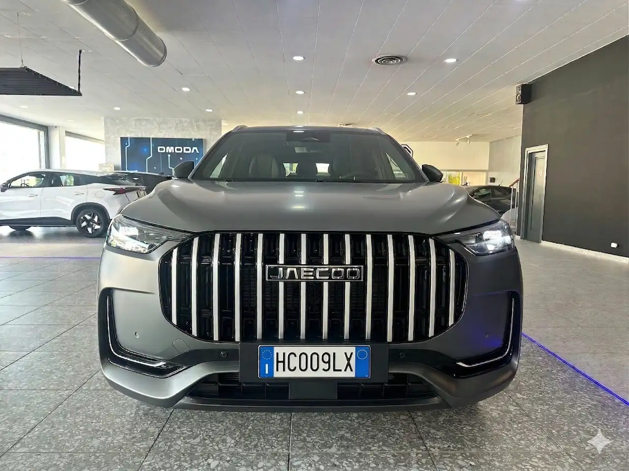 Jaecoo J7 8 2