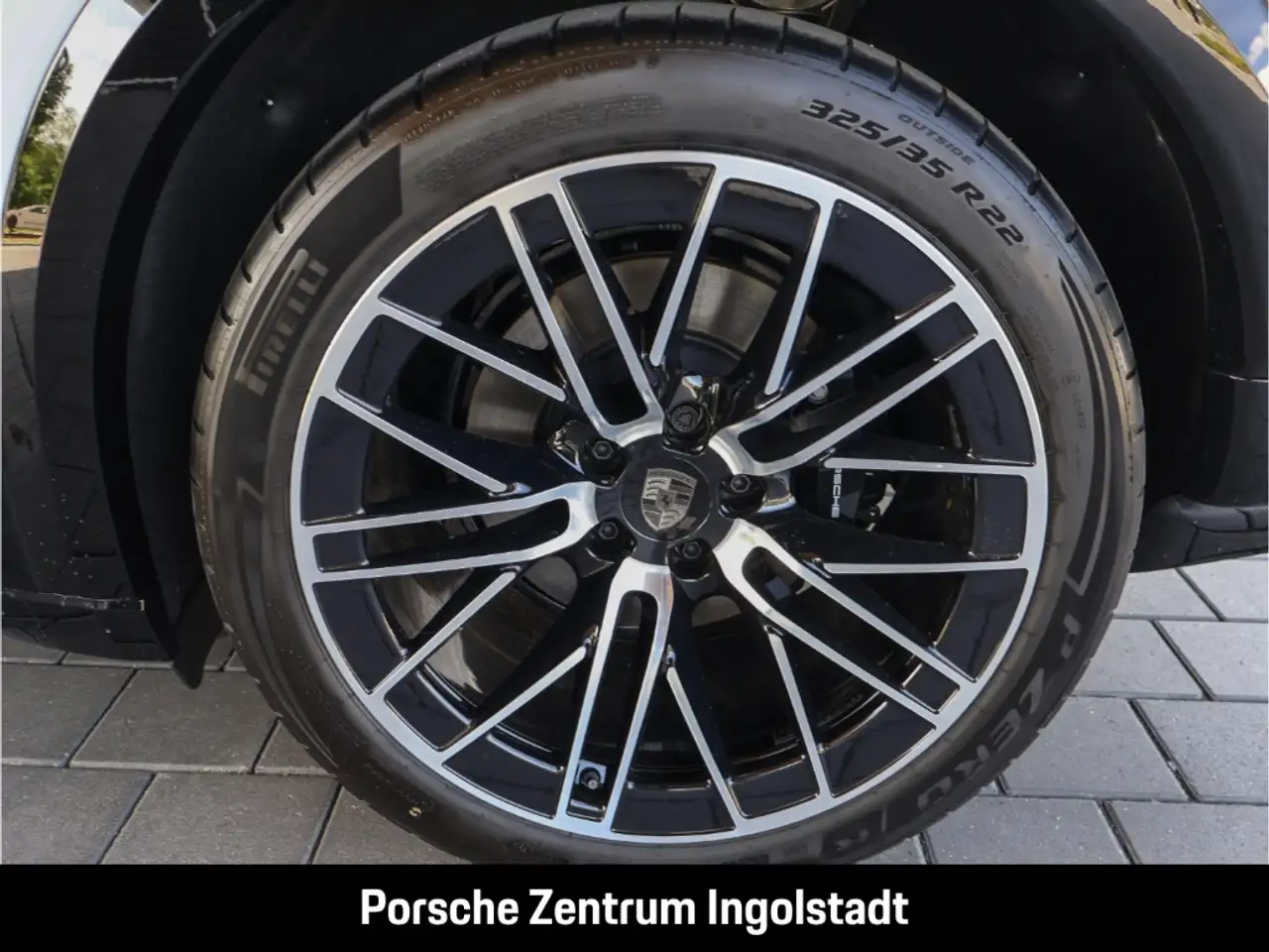 Porsche Cayenne 8