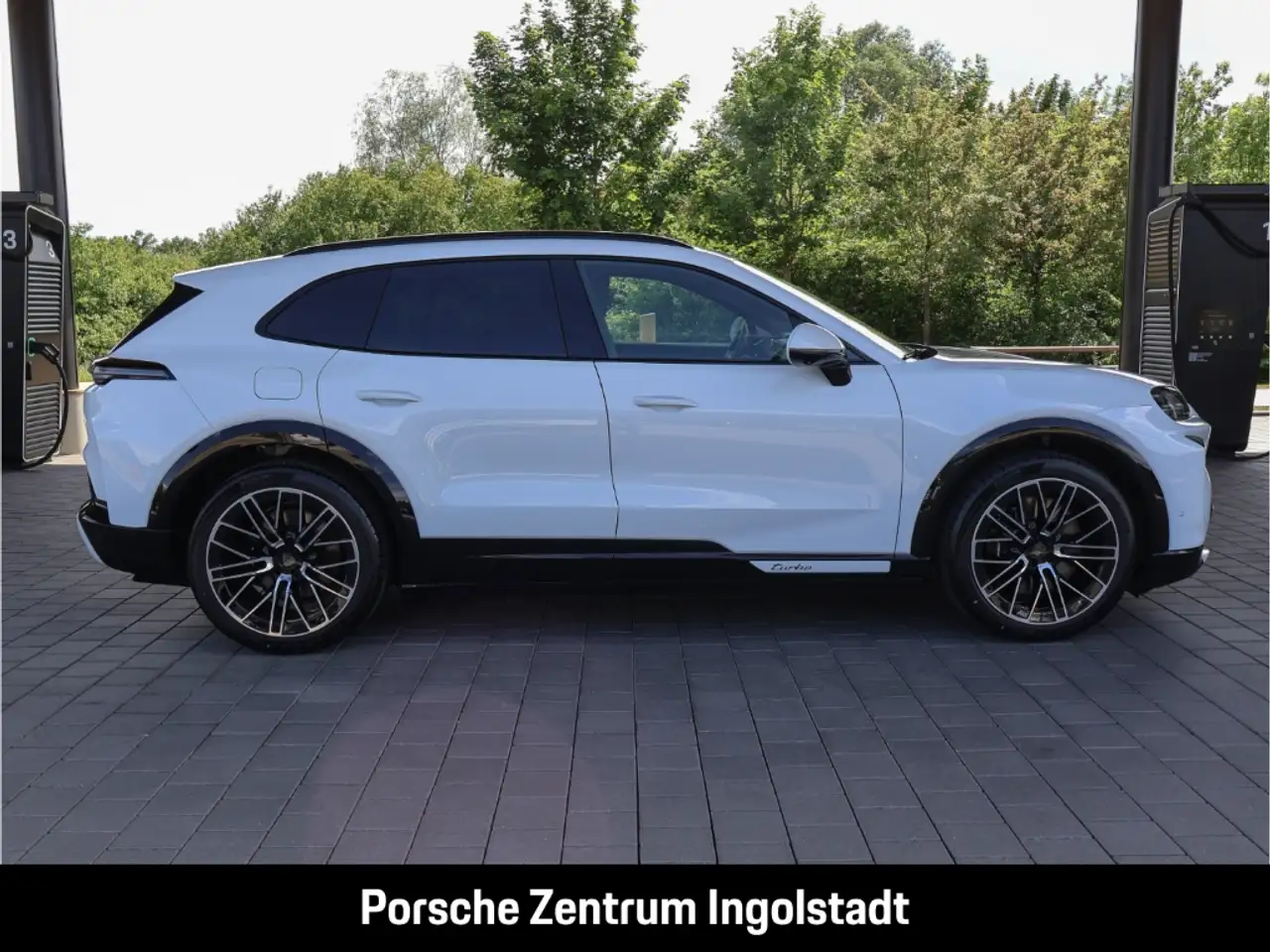 Porsche Cayenne 12