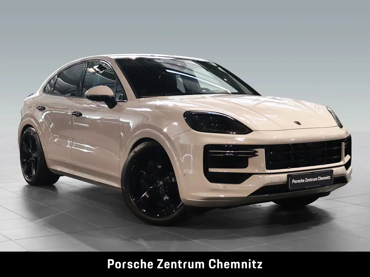 Porsche Cayenne 8