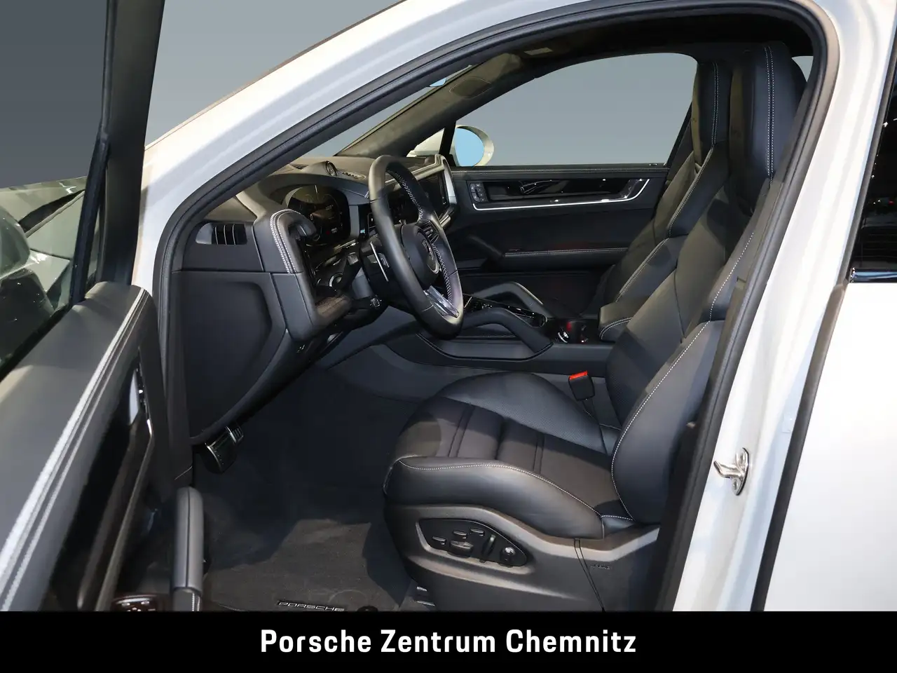 Porsche Cayenne 11