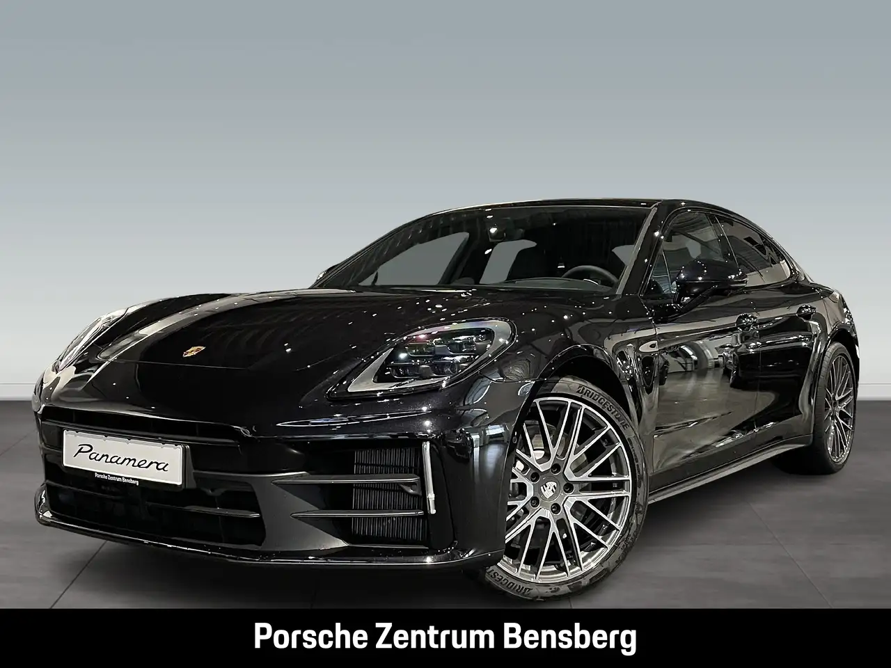 Porsche Panamera 4