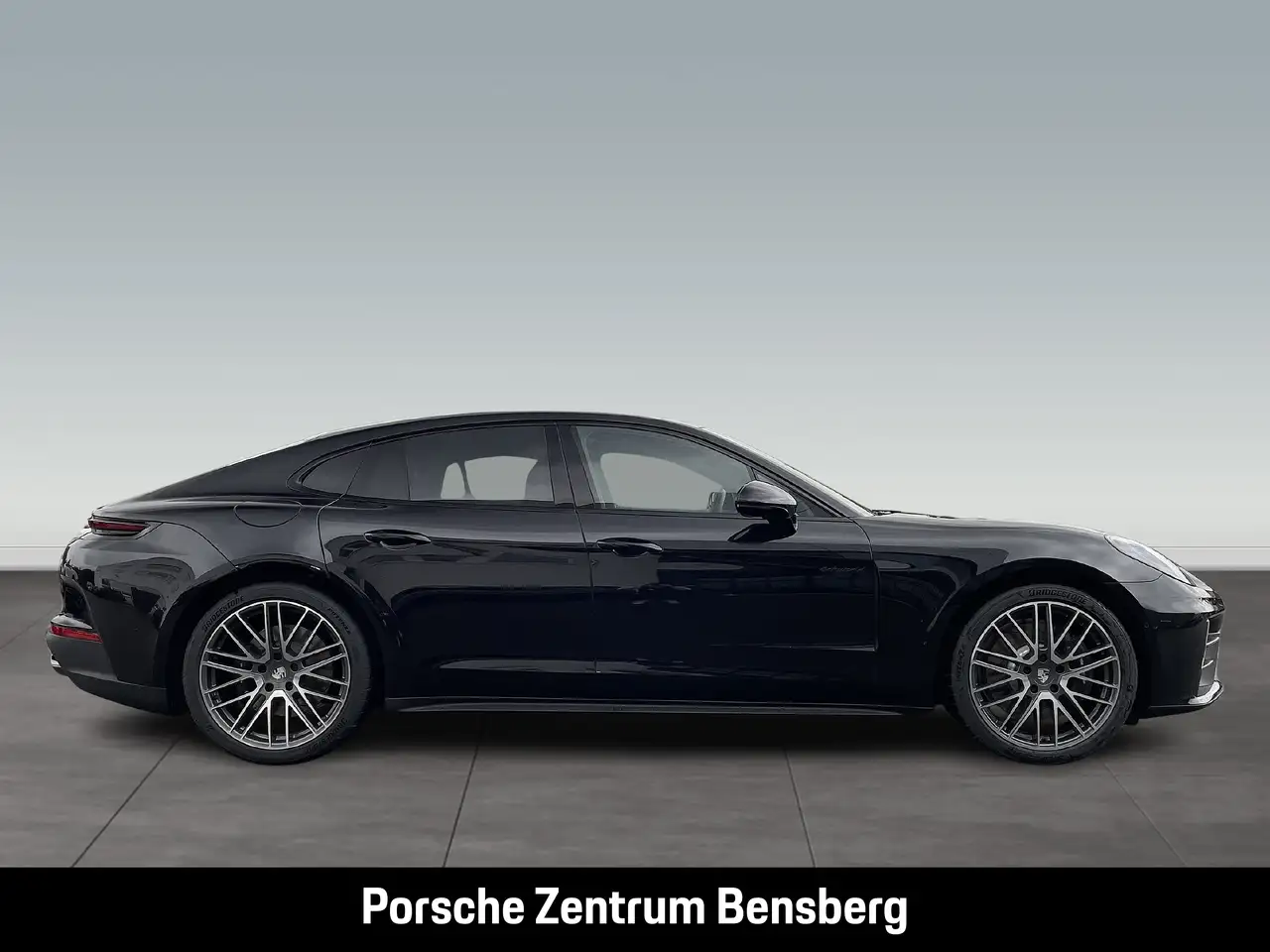 Porsche Panamera 4 5