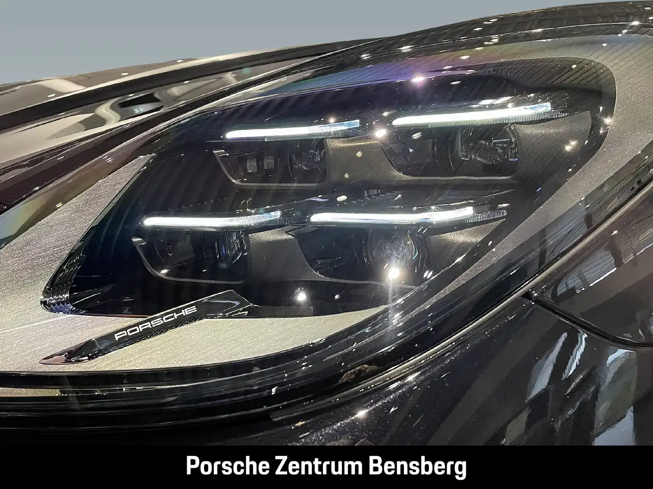 Porsche Panamera 4 9