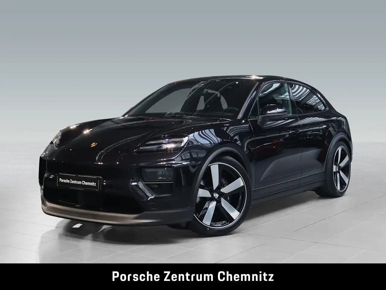 Porsche Macan 4