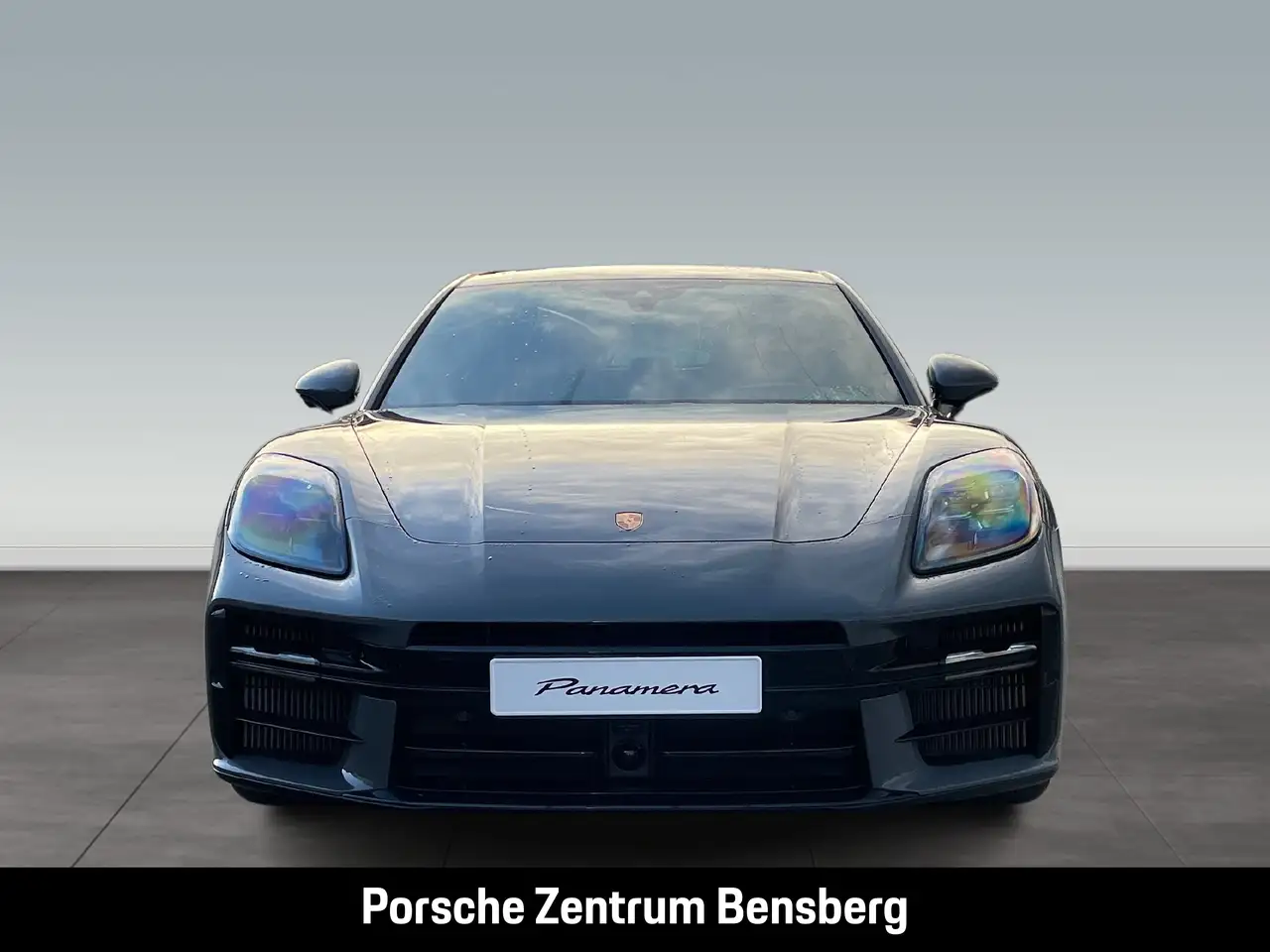 Porsche Panamera 7