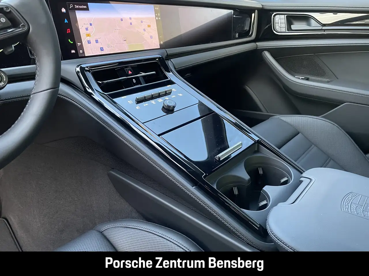Porsche Panamera 14