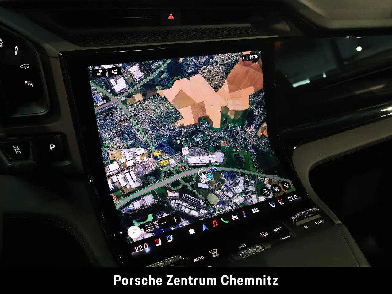 Porsche Cayenne 16