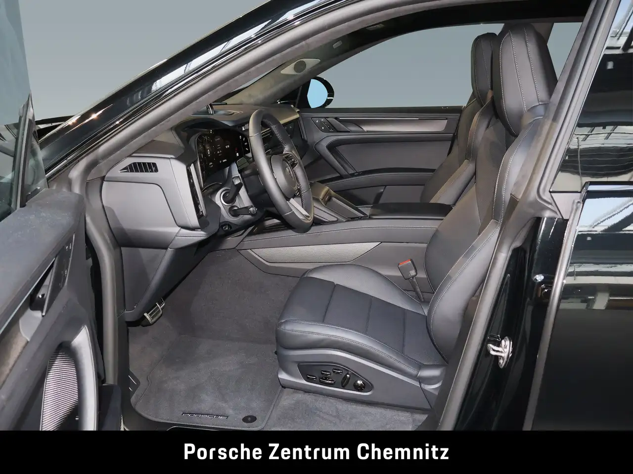 Porsche Cayenne 12