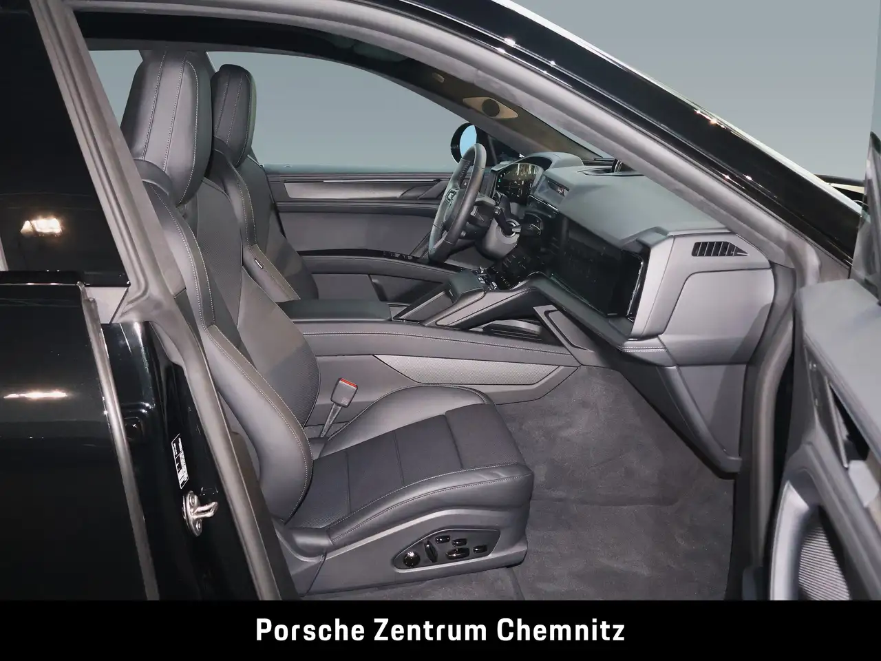 Porsche Cayenne 13