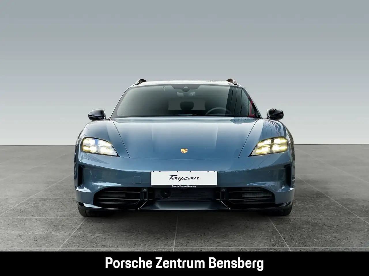 Porsche Taycan 7