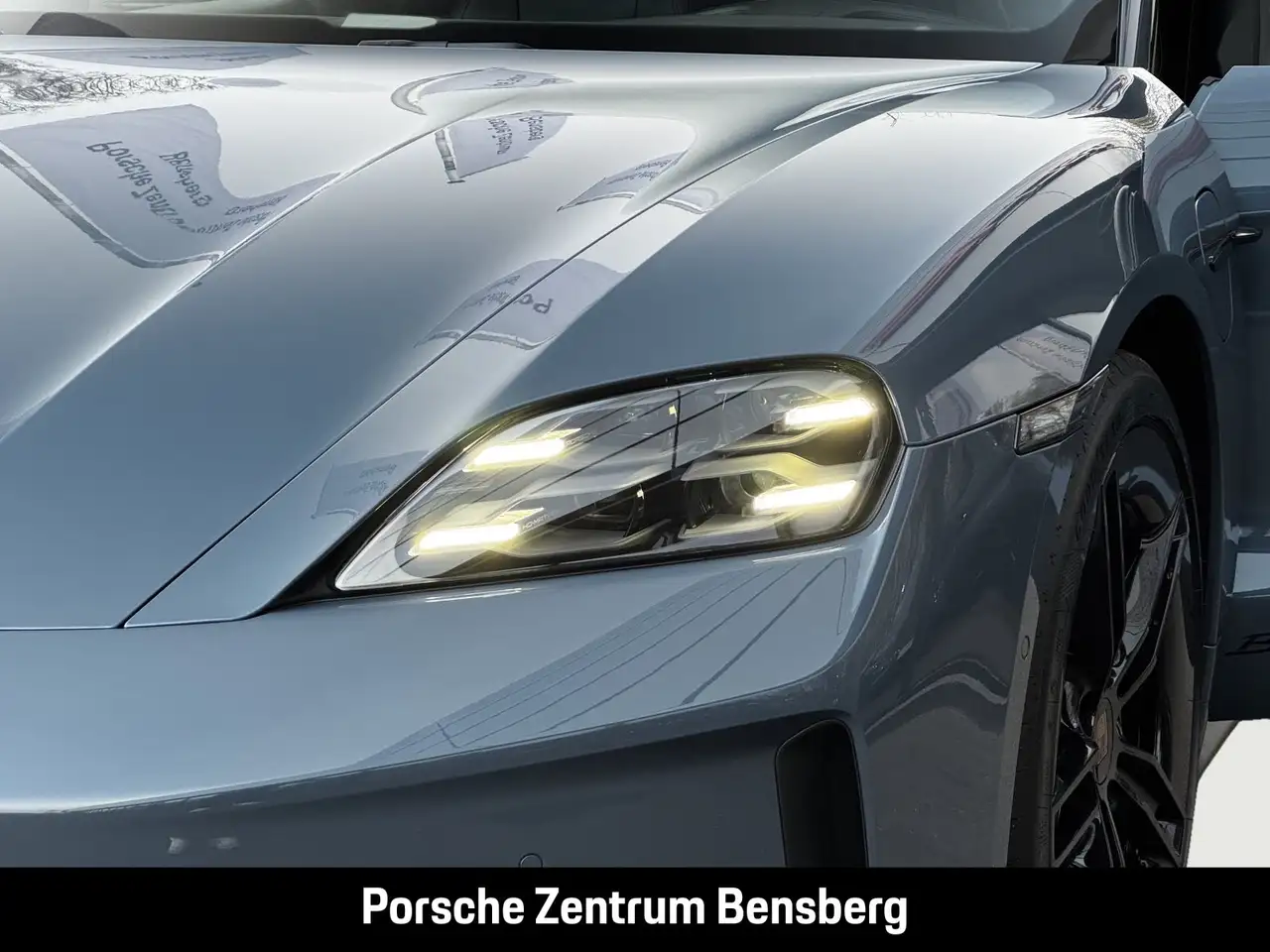 Porsche Taycan 9