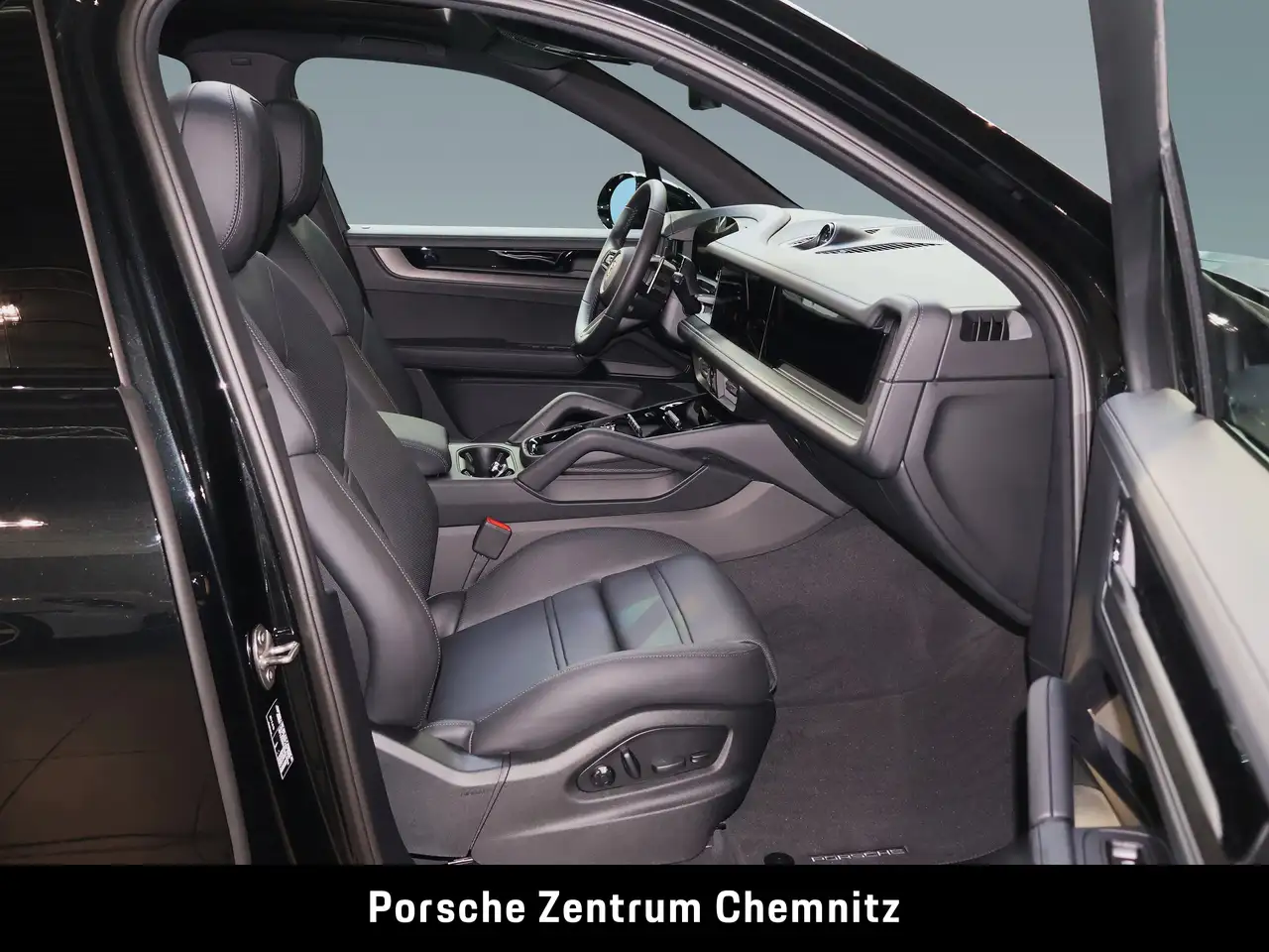 Porsche Cayenne 13