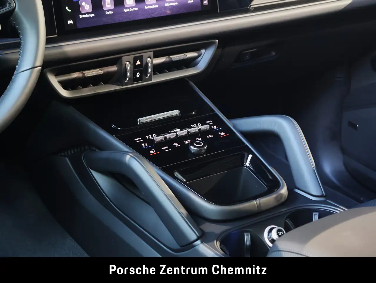 Porsche Cayenne 14