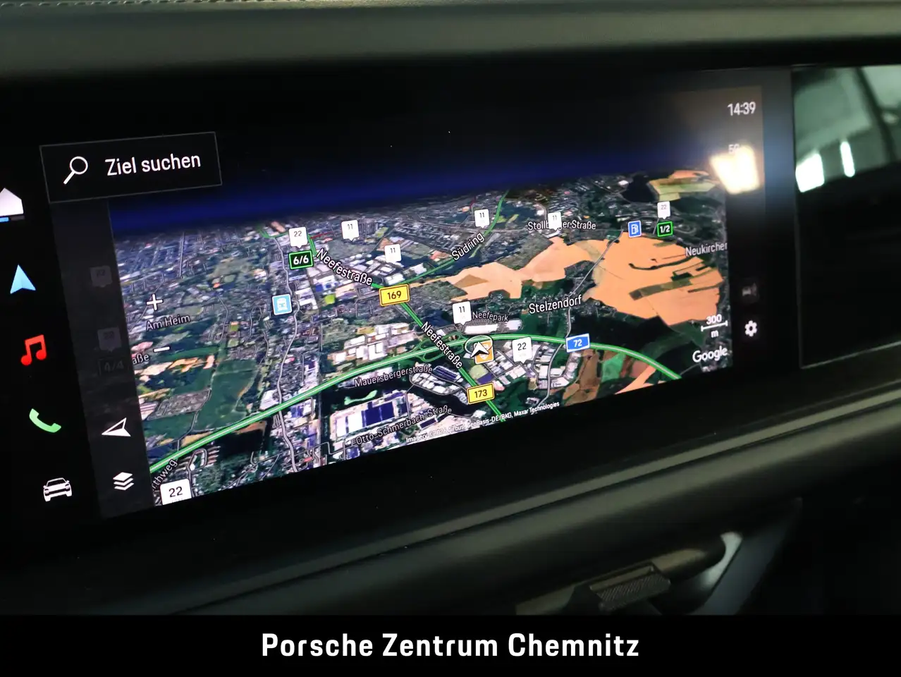 Porsche Cayenne 16