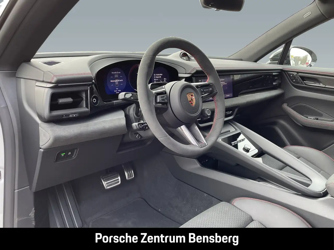 Porsche Macan 12