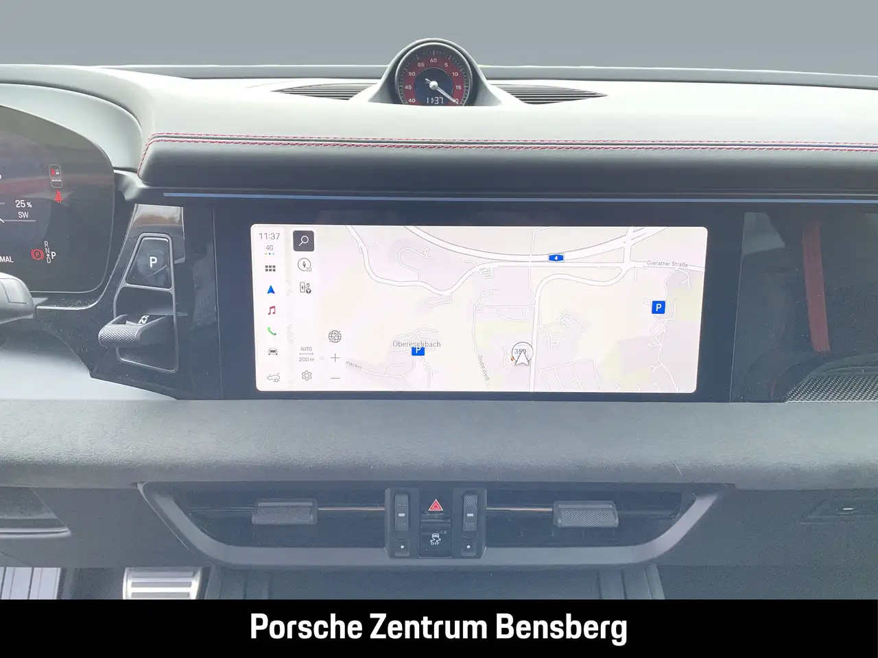 Porsche Macan 15