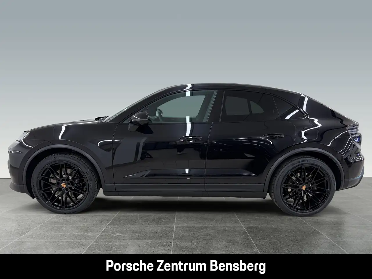 Porsche Macan 2
