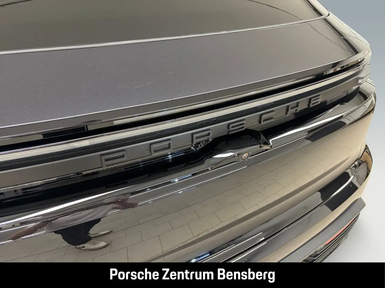 Porsche Macan 11