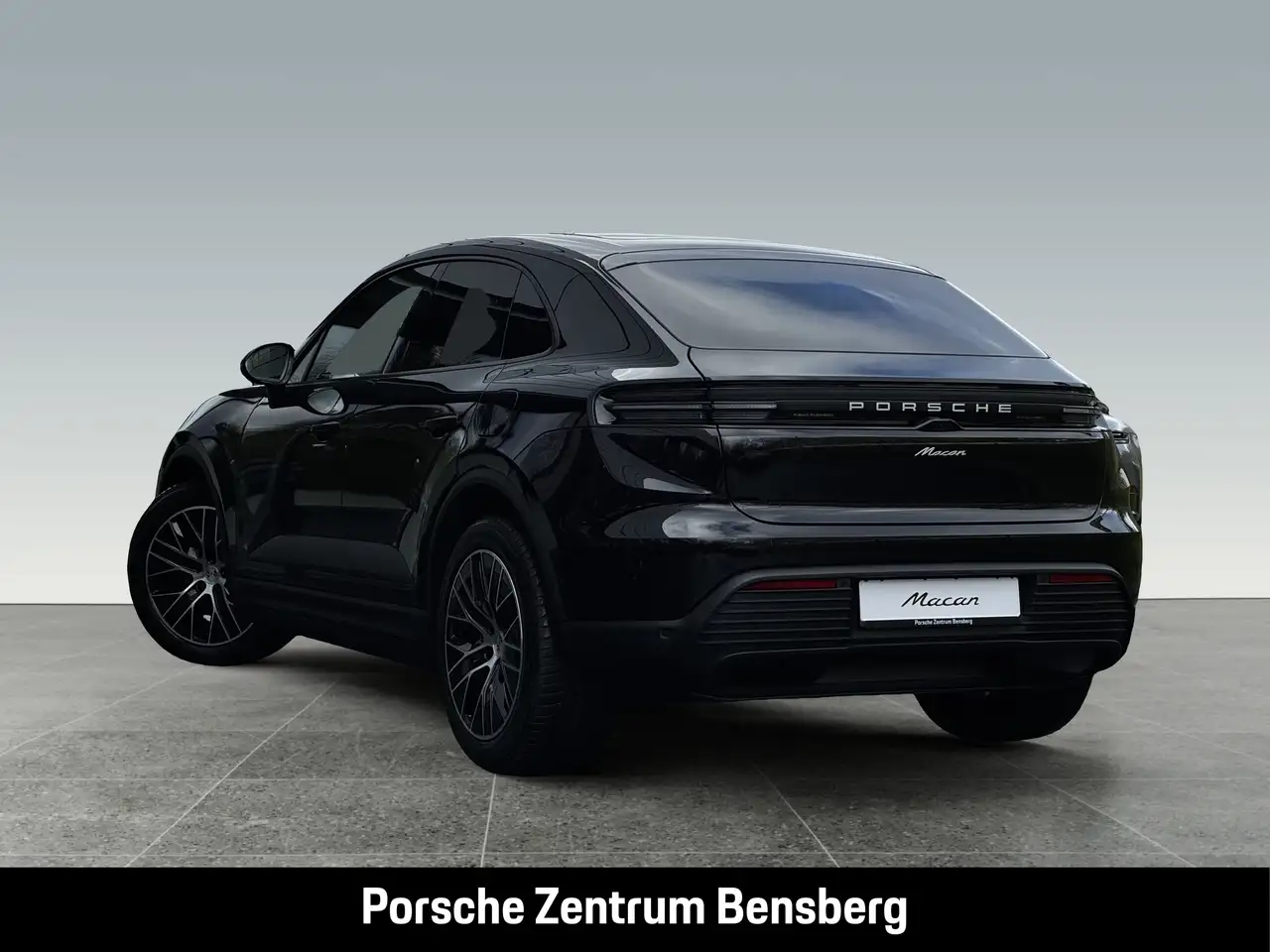 Porsche Macan 3