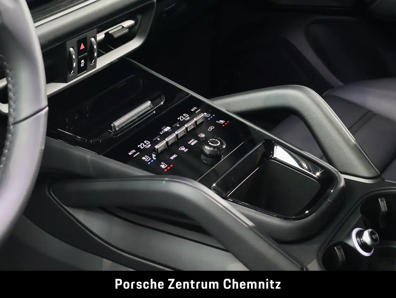 Porsche Cayenne 14